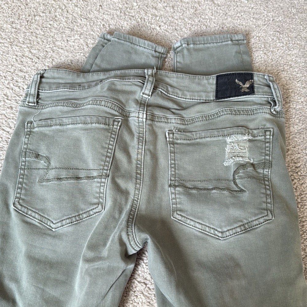 American Eagle Womens Distressed Super Stretch Jeggings, Olive Green, Size 4 - Picture 6 of 6